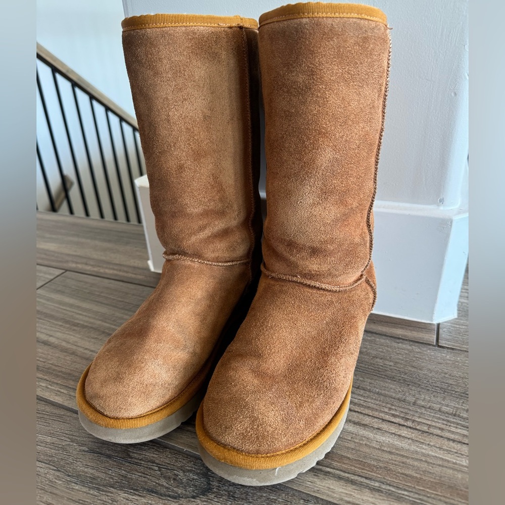UGG Chestnut Suede Tall Boots. Women’s size 7. GUC - Picture 5 of 16